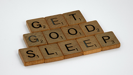 Jak dlouho bychom měli spát? Délka spánku závisí také na věku