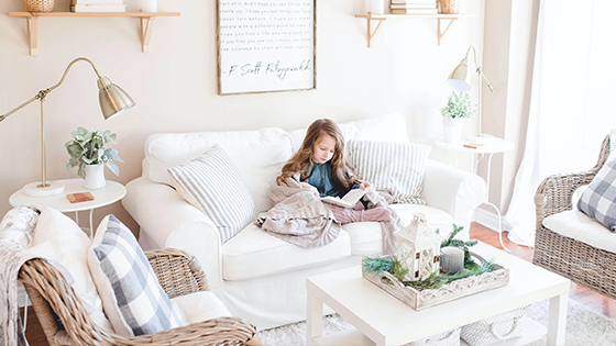 5 tipů, jak opticky zvětšit malý obývací pokoj