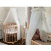 Tylový baldachýn nad postýlku