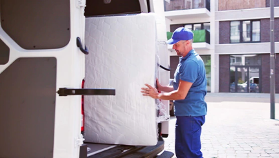 Összetekert és vákuumcsomagolt matracok szállításának előnyei