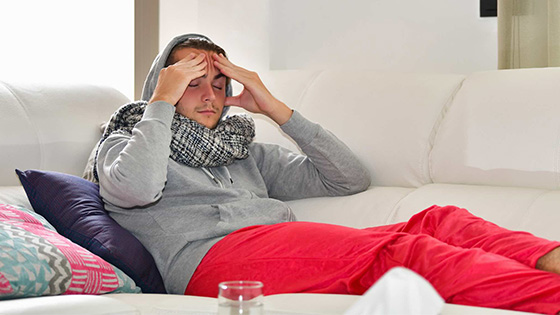 Ce să urmărești când alegi o canapea pentru persoanele cu alergii