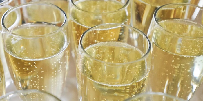 ➤  NOVÉ VINAŘSKÉ DRUŽSTVO V CHAMPAGNE