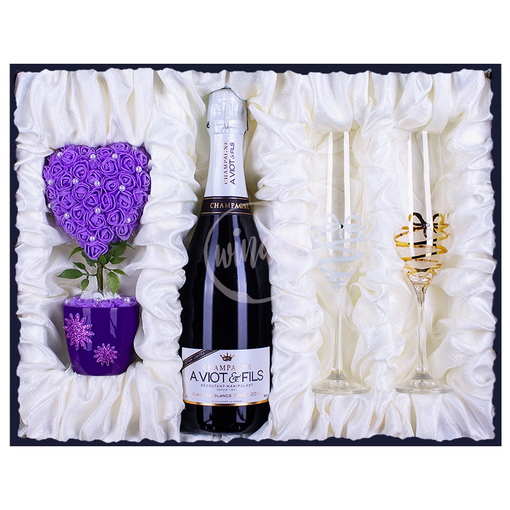 Luxusní svatební dar šampaňské a skleničky