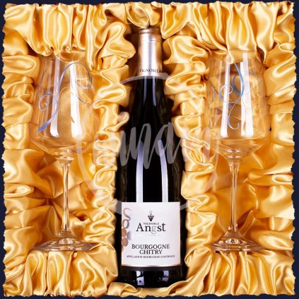 Burgundské Chardonnay se skleničkami v luxusní dárkové sadě