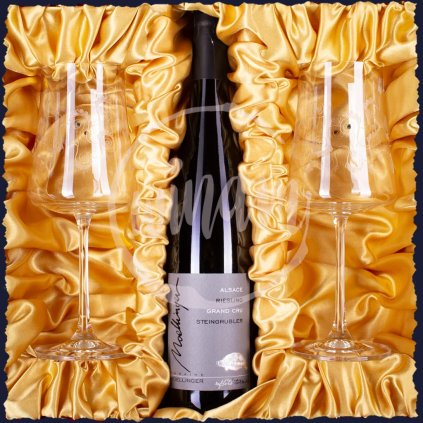 Riesling Grand Cru se skleničkami