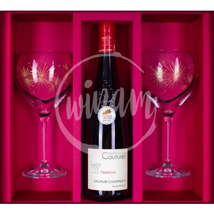Cabernet Franc z Loiry s luxusními skleničkami