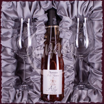 Růžové víno v dárkové sadě