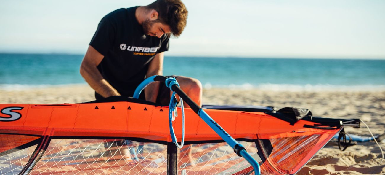 Jak nastrojit windsurfingovou plachtu?