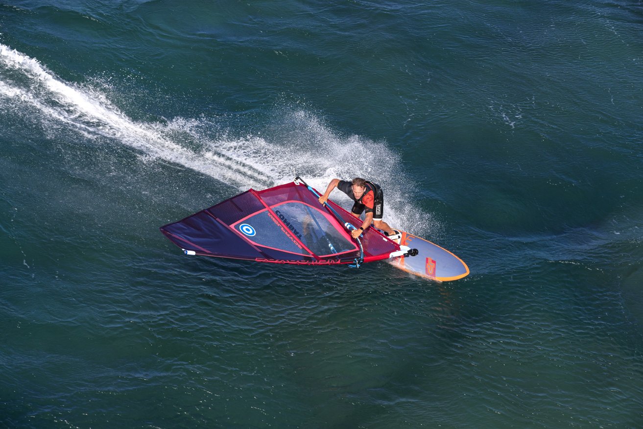 COMBAT_SWIFT_H2_2198_2000x