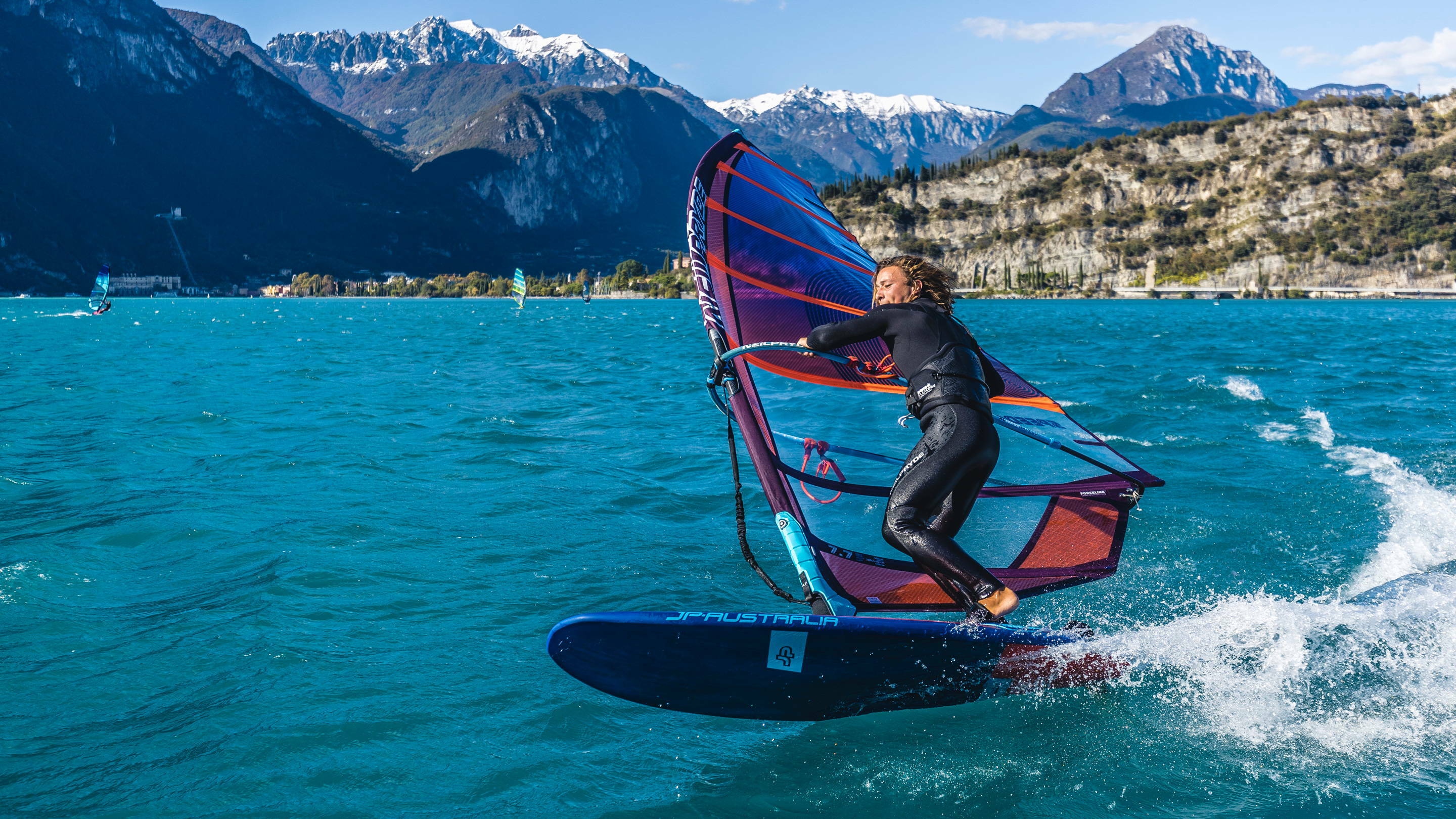 obrazek_red_purple_freerace_neilpryde_2021