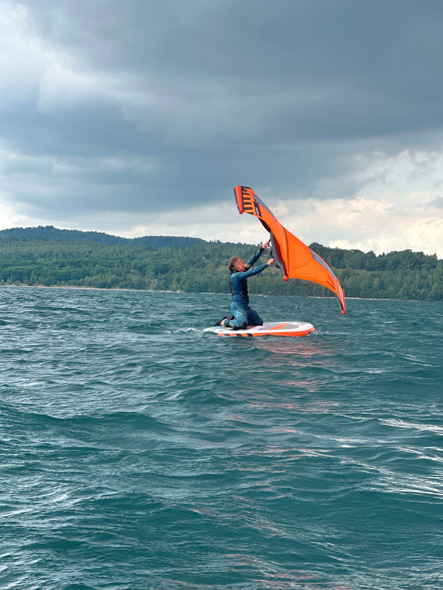 wingfoiling kurz berzdorfer see 1 jak se jezdi