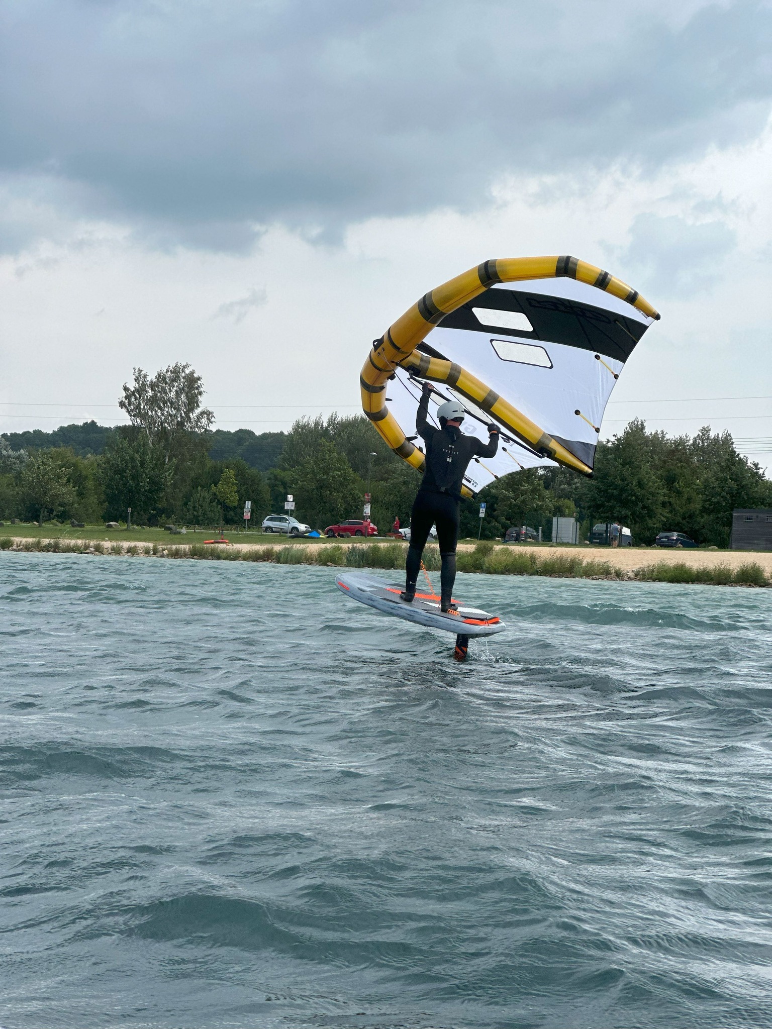 wingfoiling kurz berzdorfer see 1 gol wing