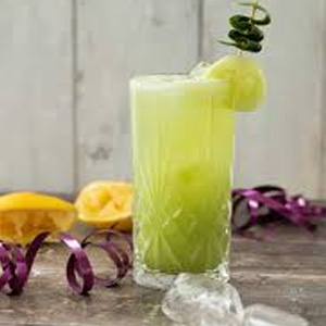 Prémiový mocktail Okurkový Collins Zero s nealko destilátem VASSA Zero Gin