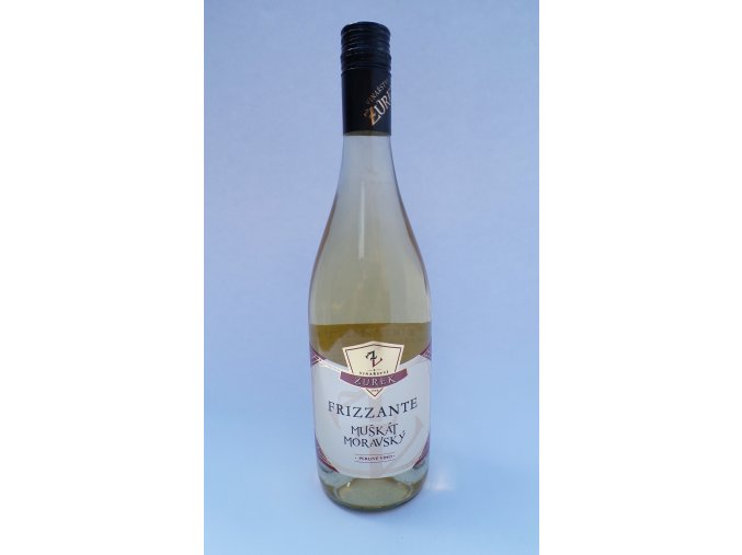 Frizzante Muškát Moravský, 2024, Extra Range, polosladké, Žůrek, 0,75l