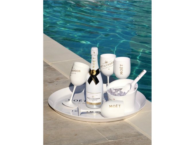 Moët & Chandon ICE Imperial Bazénový Set Limitovaná Edice (1ks)