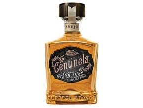 Centinela Anějo, 38%, 0,7l
