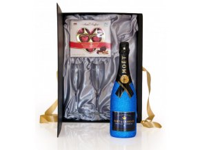 Moët & Chandon Imperial Nectar Dárkový Set Glitter Edition s čokoládou, 0,75l1