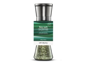 SALT ODYSSEY Keramický mlýnek s mořskou solí "ČESNEK a BAZALKA", 200g