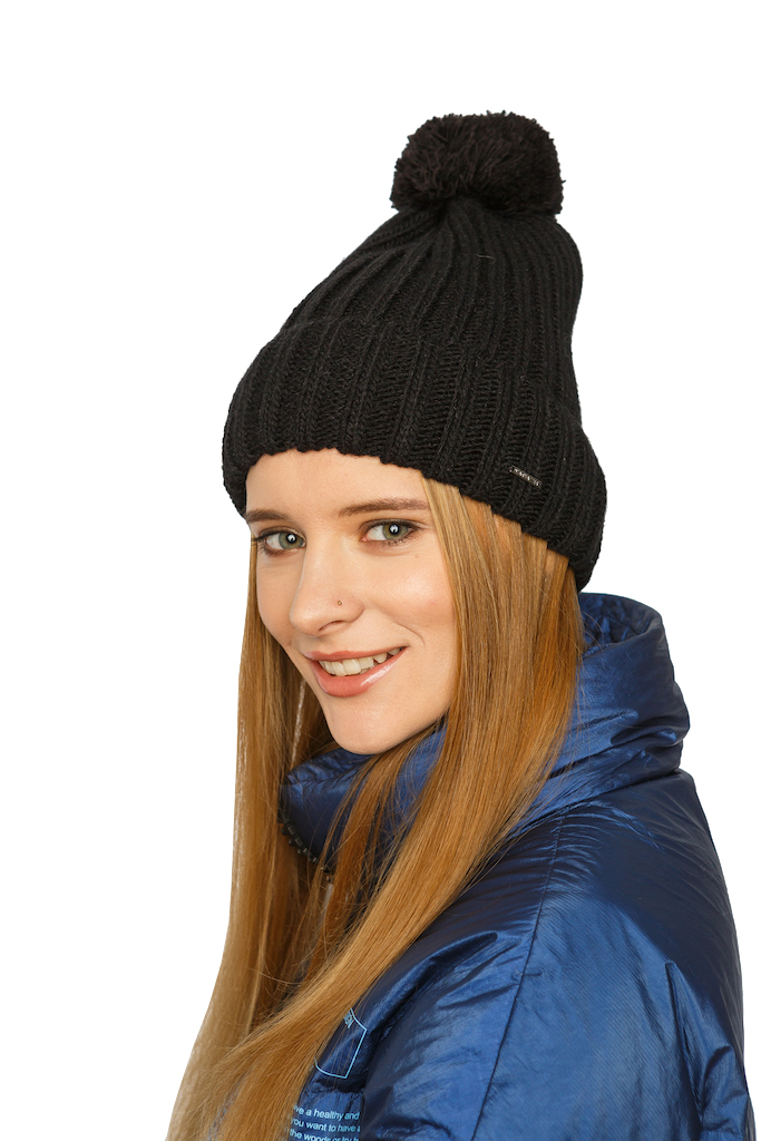 Dámská pletená čepice - 1019 - černá