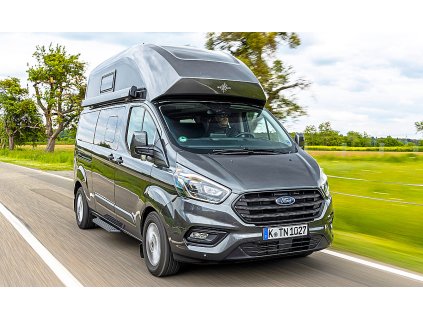 ford nugget plus 01