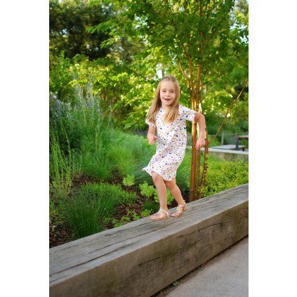 girl geometric dress