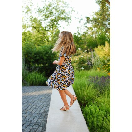 girl blue dress (2)