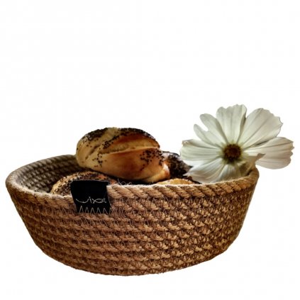 ABF0253E FFA9 4289 94C6 955792900704