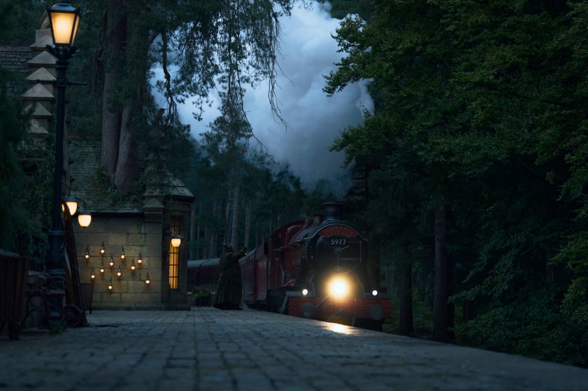 Bradavický expres v novém seriálu Harry Potter