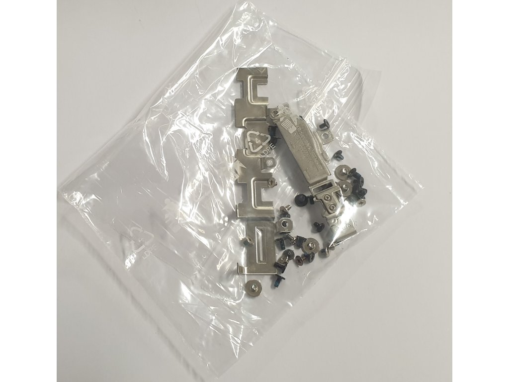 Šroubky + díly z Lenovo ThinkPad T480