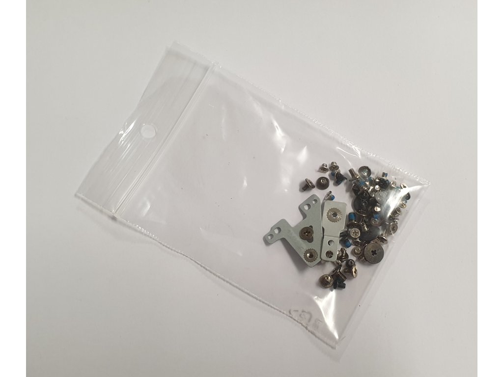 Šroubky z Dell XPS 12