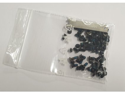 Šroubky z Dell Precision M4800