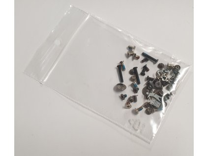 Šroubky z Lenovo IdeaPad Gaming 3 15IAH7