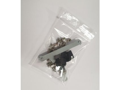 Šroubky z Fujitsu Lifebook E756