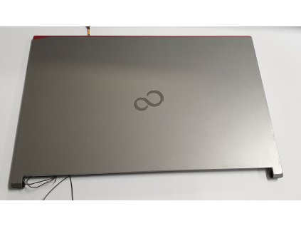 Kryt displaye z Fujitsu Celsius H760