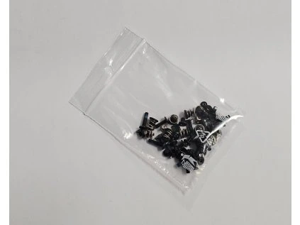 Šroubky z Lenovo IdeaPad Y570