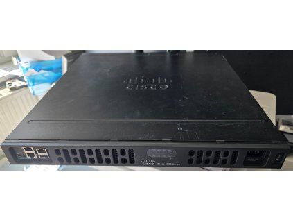 Cisco ISR 4331 /K9 – enterprise router (Cisco IOS‑XE)