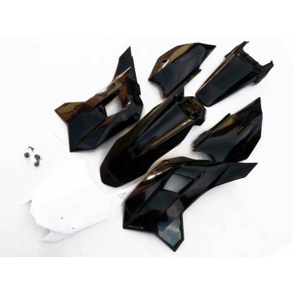 stompz3blackplastic scaled