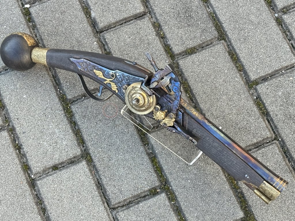 Pistolet Flintstone'a