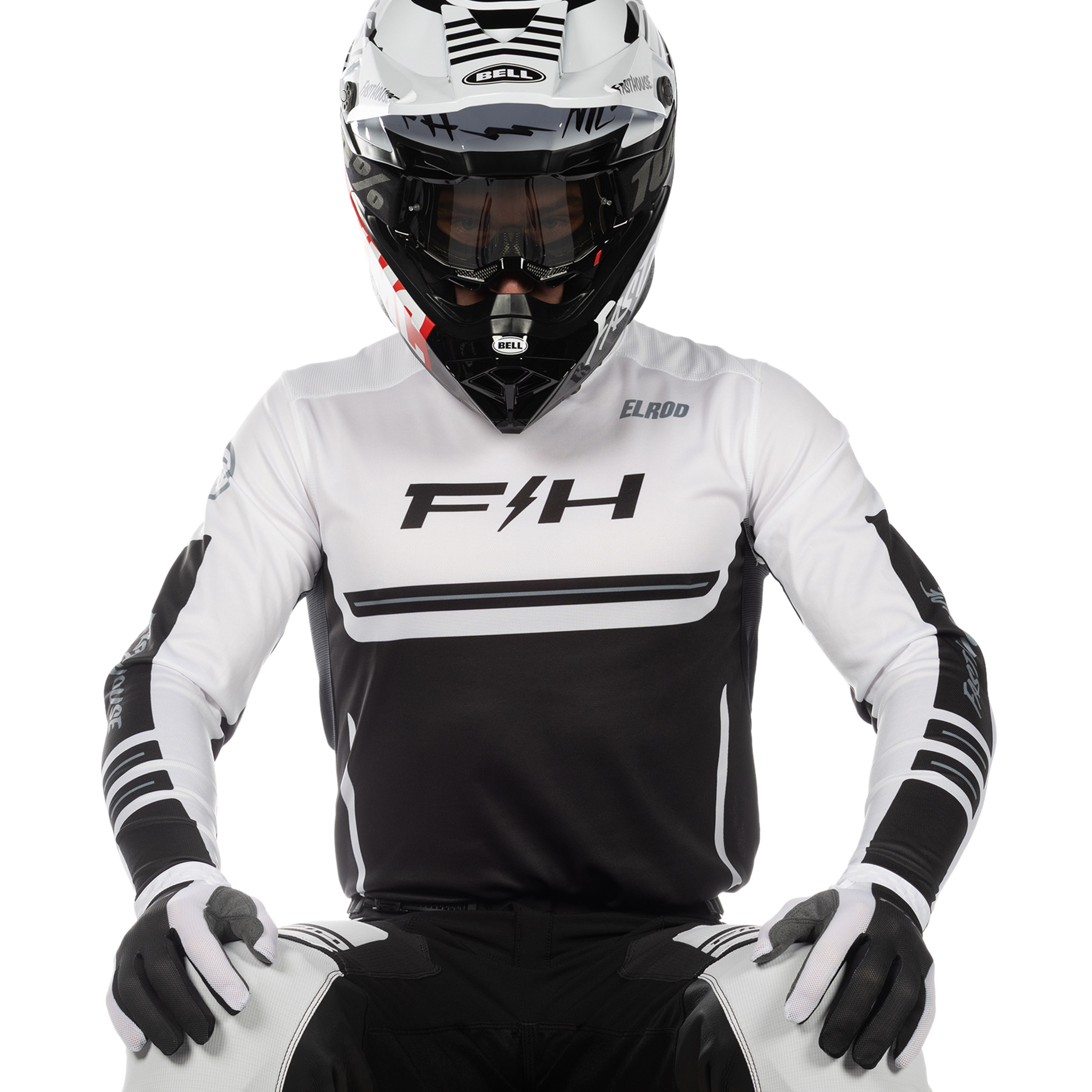 Elrod_React_WhiteBlack_Kit5