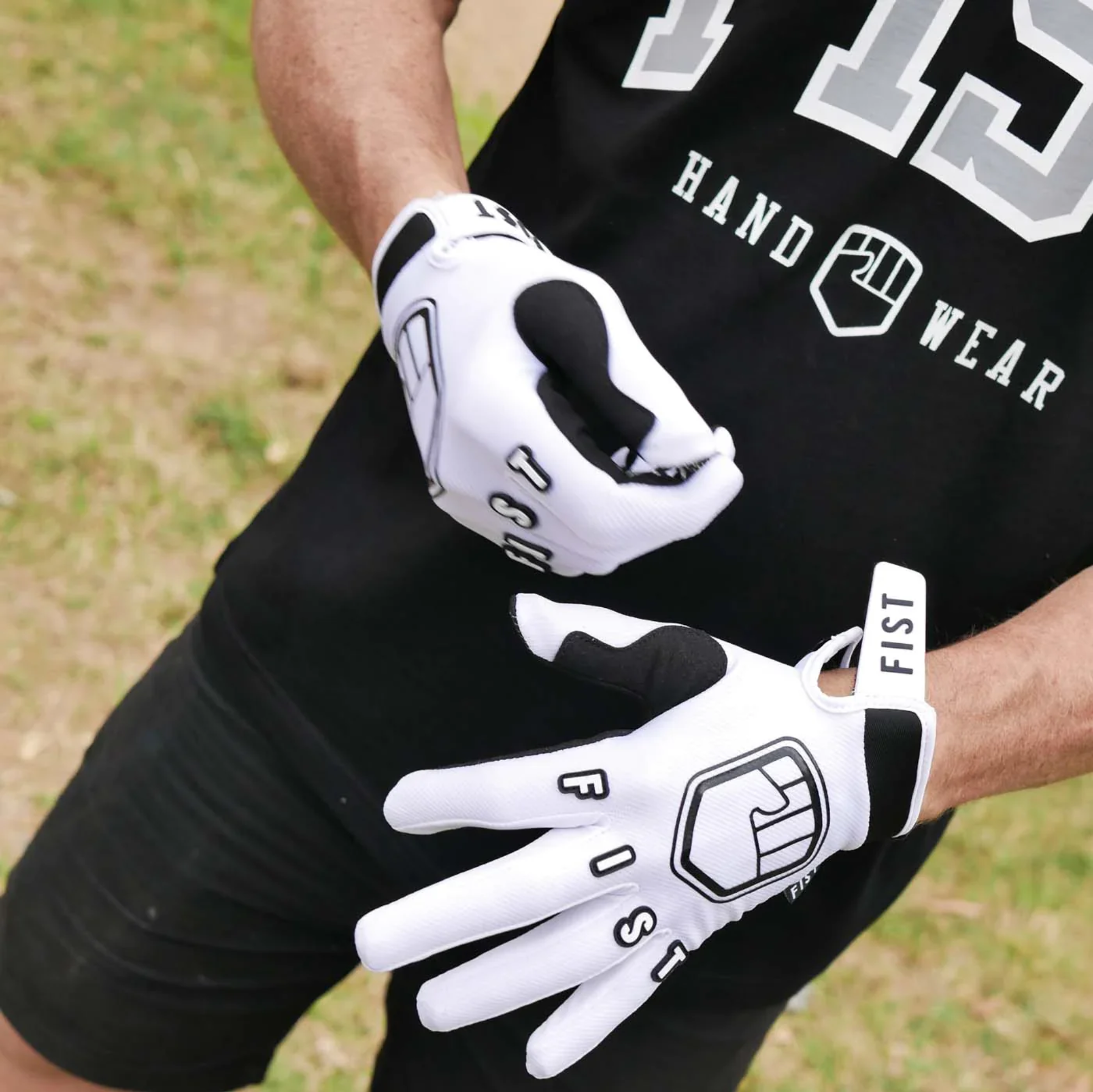fist-panda-stocker-4