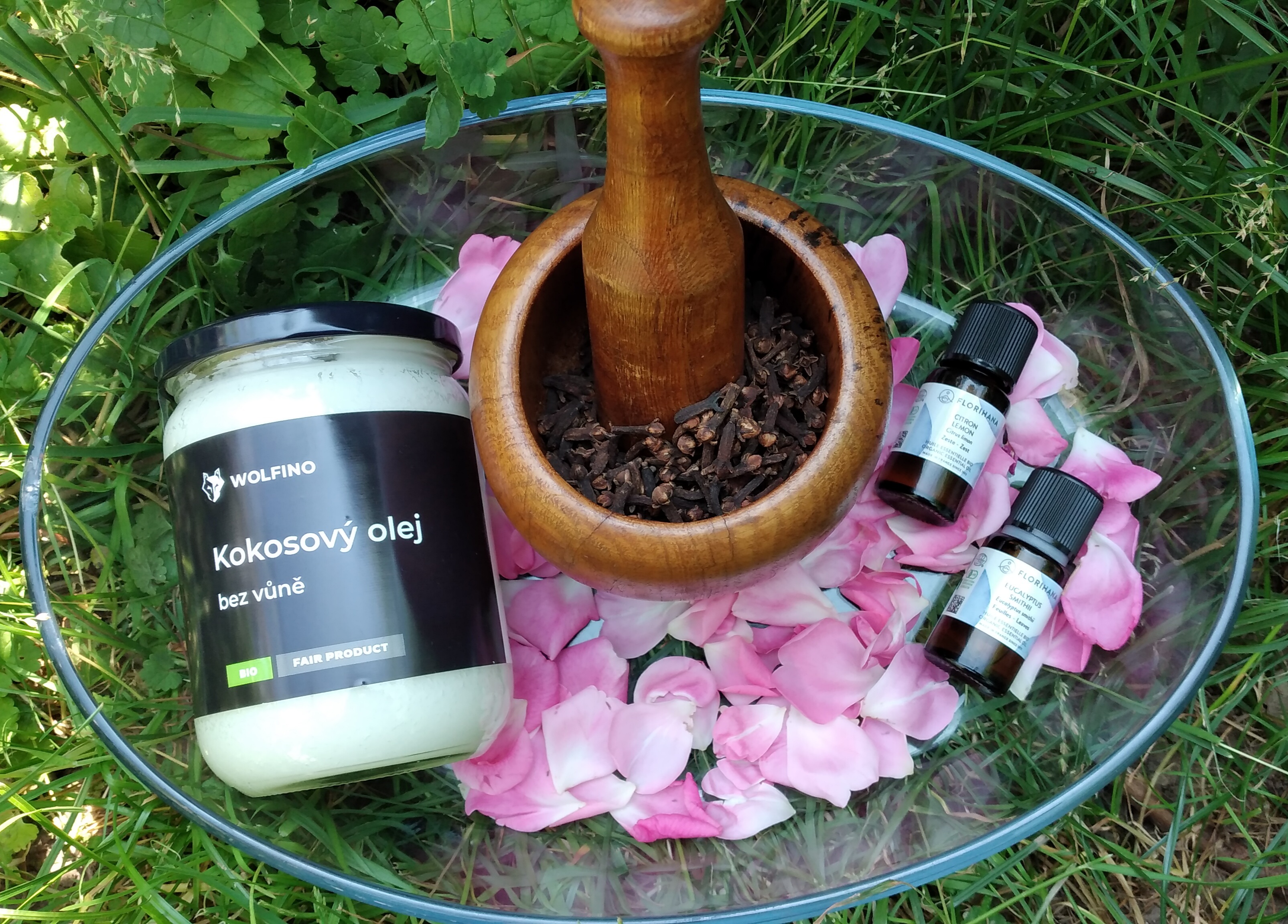 Zubní pasty EliHealth s blahodárnými účinky