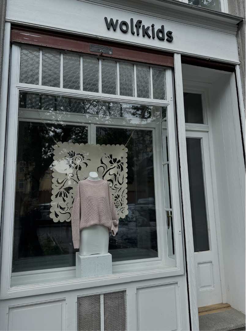 Wolfkids showroom Bubenečská 43, Praha 6