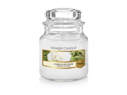 Yankee Candle Camellia Blossom svíčka malá 104 g