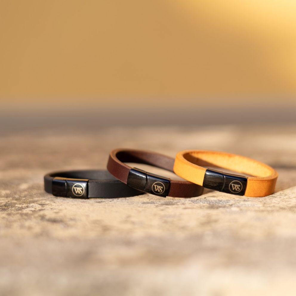 Ručně vyráběné kožené náramky: Ideální dárek