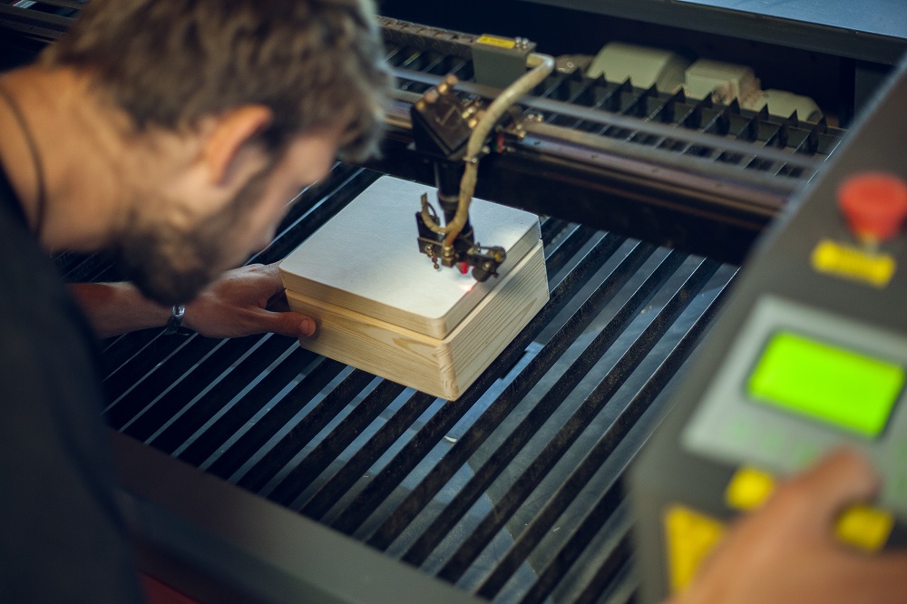 Gravírování na výrobky