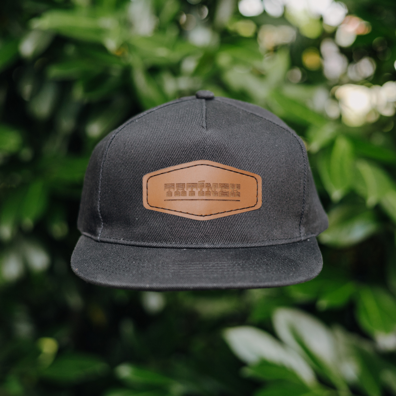 Wood Style Snapback černý Styl nášivky: TATÍNEK