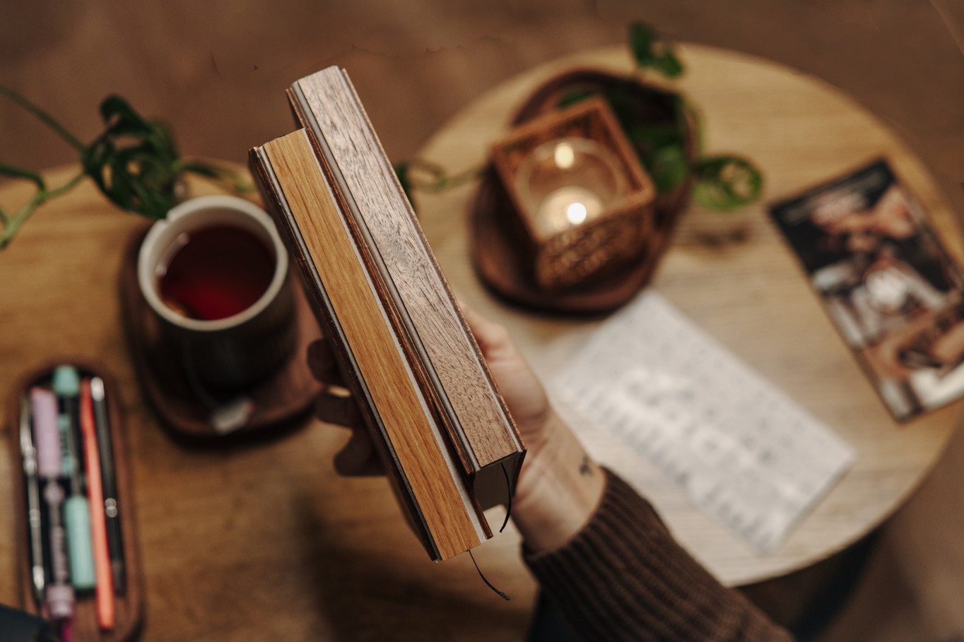 Udržitelný - Diář Wood Style Diář: Diář se suchým zipem pro dřevěný obal