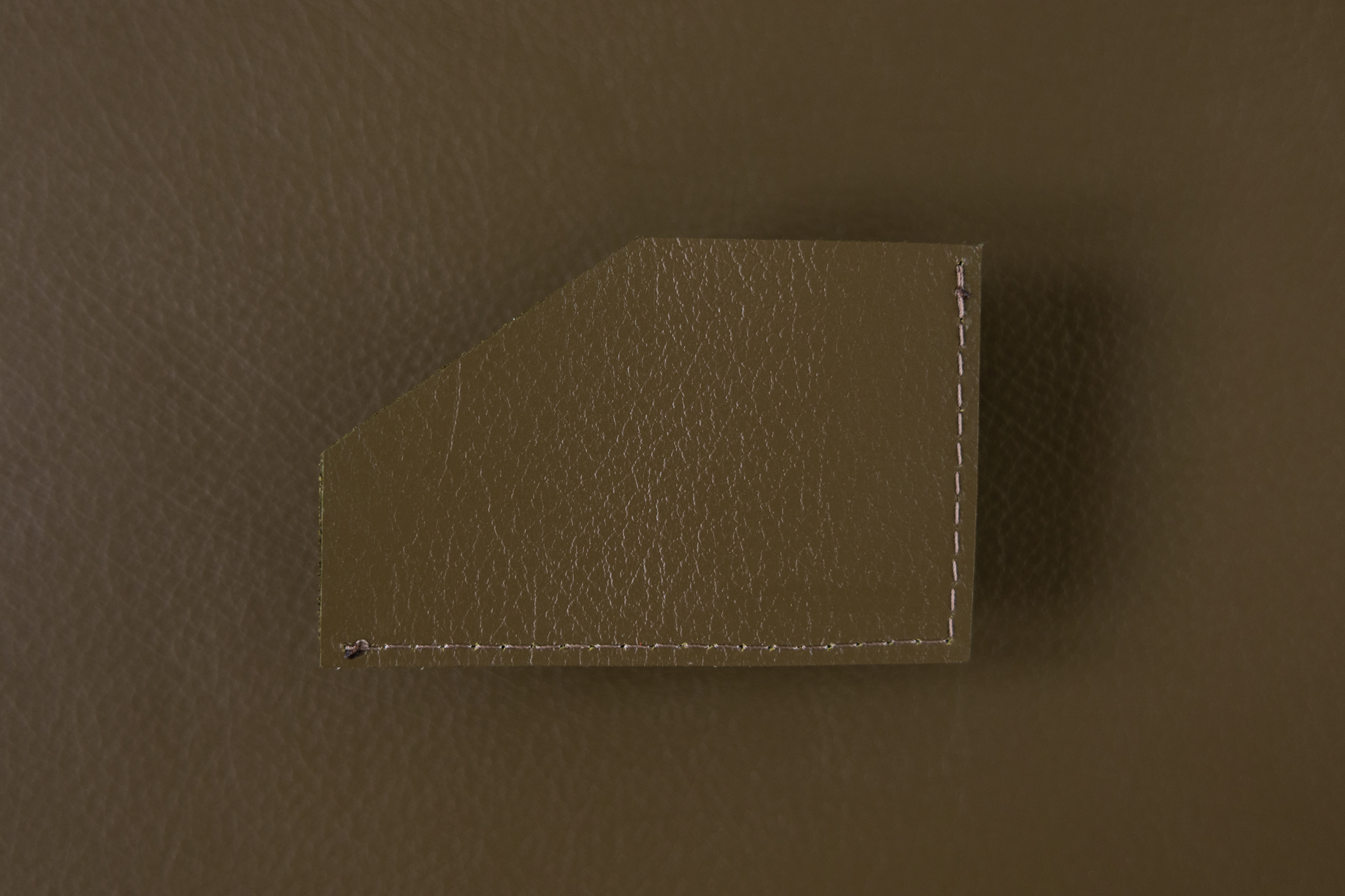 Wood Style Pouzdro na karty LÍSTEK - Khaki (obrázek 5)