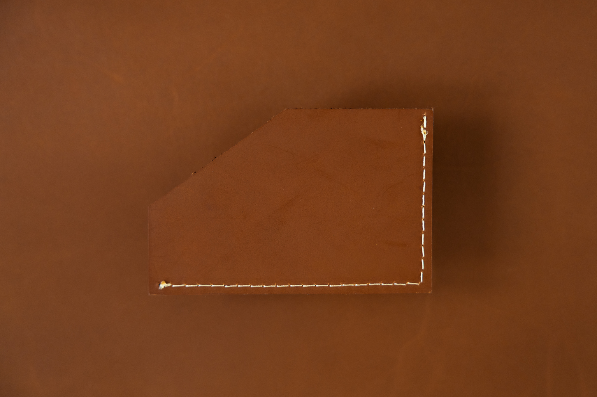 Wood Style Pouzdro na karty LÍSTEK - Hnědá (obrázek 5)