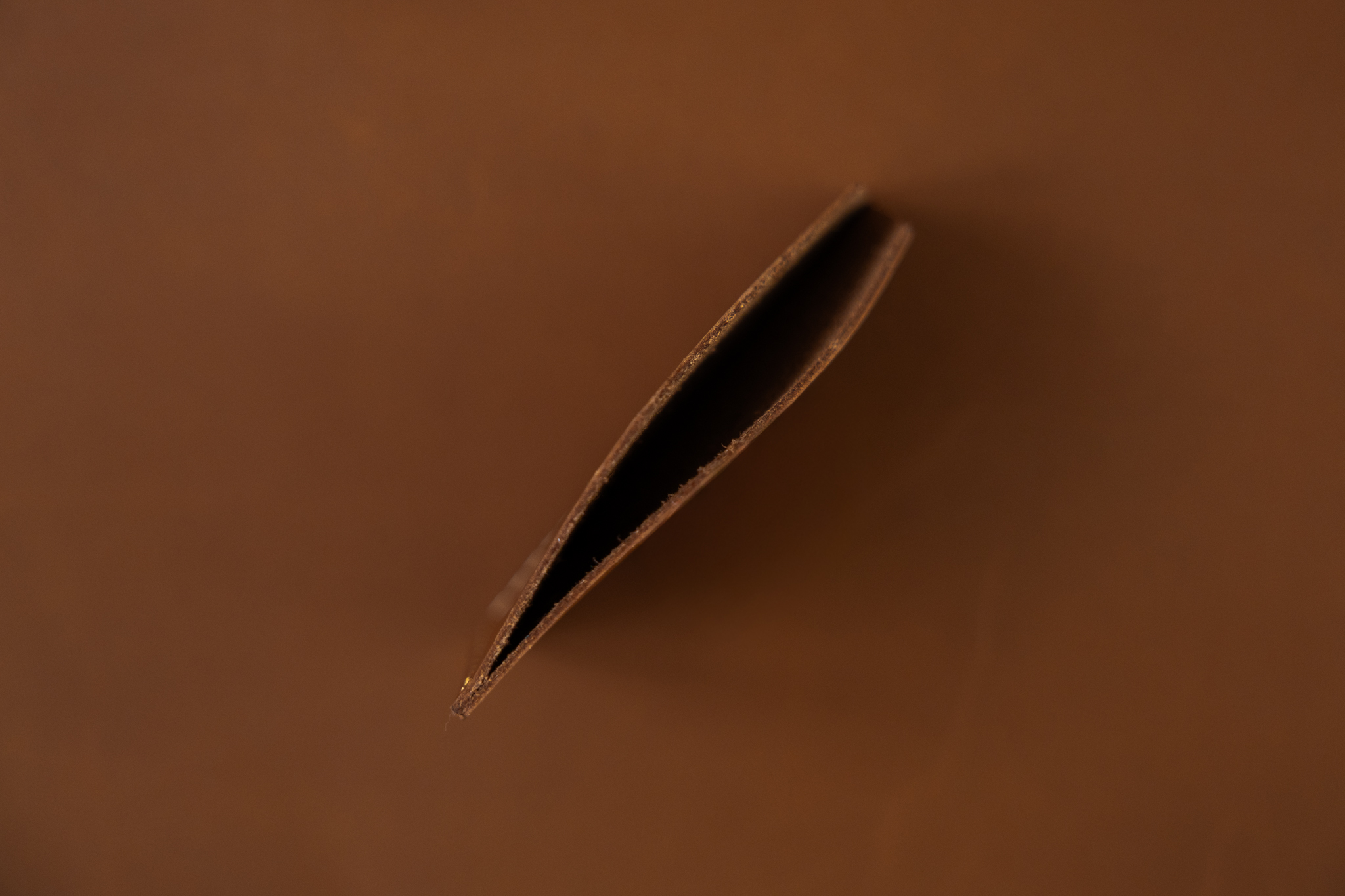 Wood Style Pouzdro na karty LÍSTEK - Hnědá (obrázek 6)